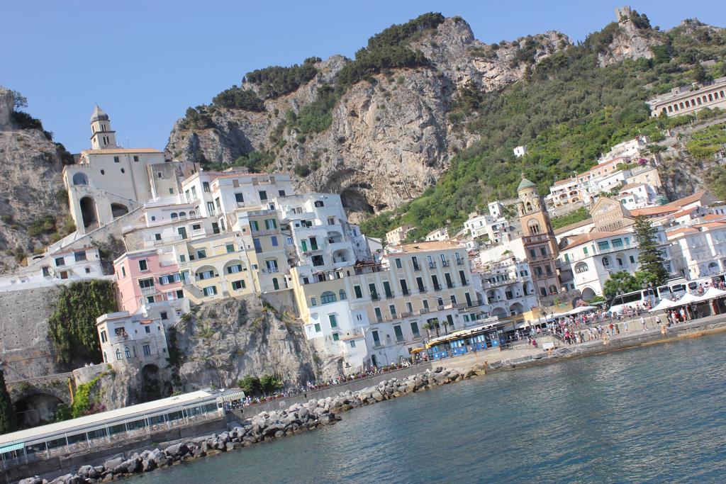 Casa Vacanze Nonna Raffa Amalfi Kültér fotó